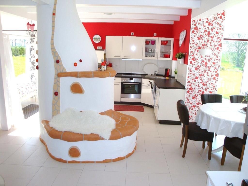 Haus Dornroeschen Rakow Quarto foto
